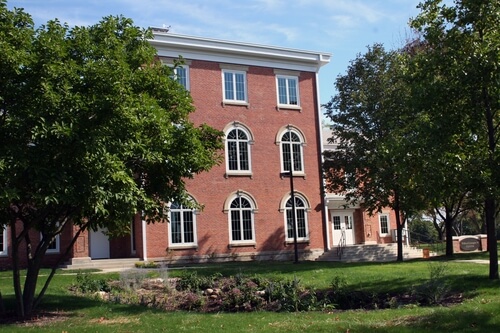 Indiana Institute of Tech - 30 Best Online Bachelor’s in Psychology Degree Programs