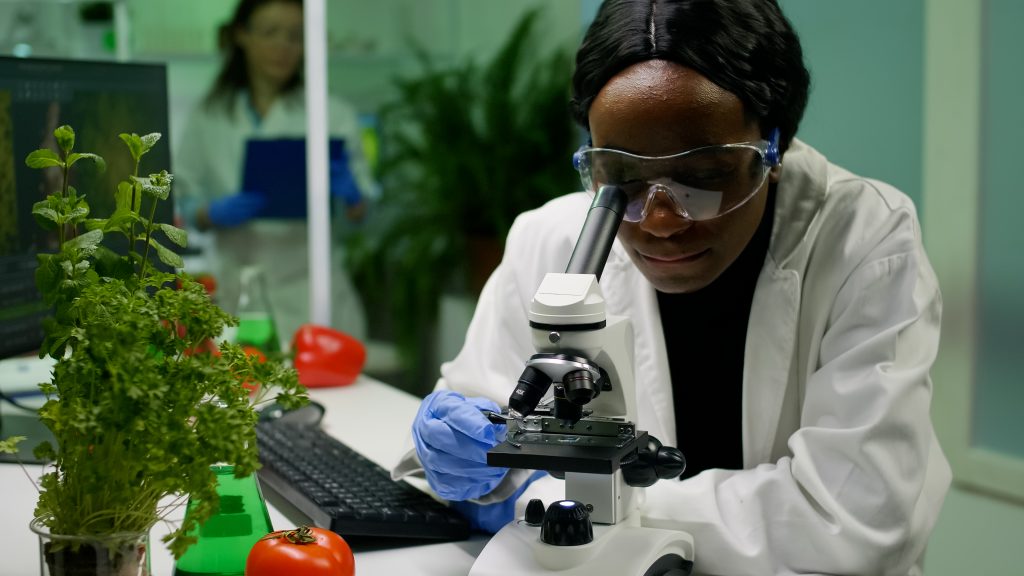 An image of a food scientist for our FAQ on What’s the Best Degree Path to Becoming an Agricultural and Food Scientist