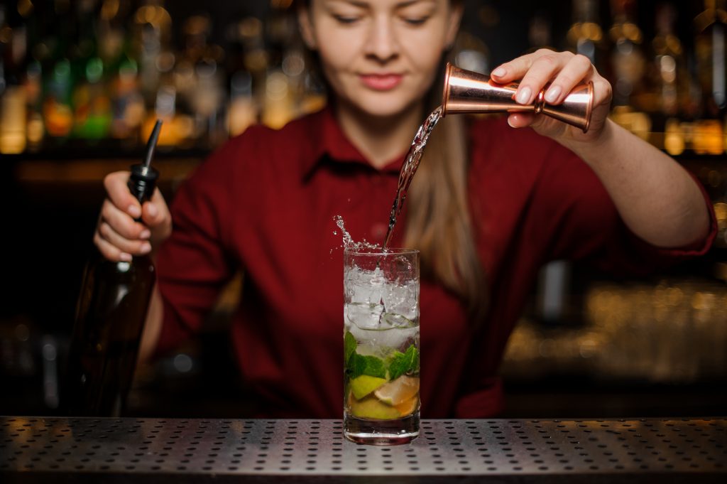 An image of a bartender for our FAQ on What Is the Best Degree Path for Becoming a Bartender