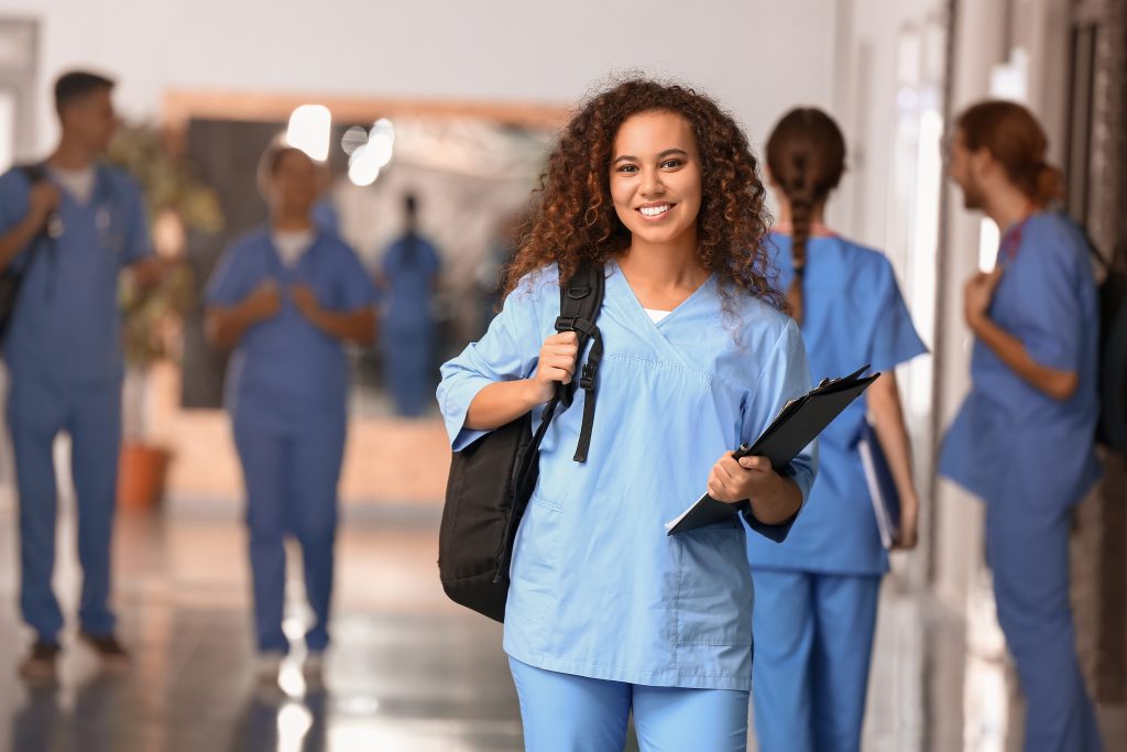 An image of a nursing student for our list of 5 Best Nursing Forums Where You Can Nurture Your Career