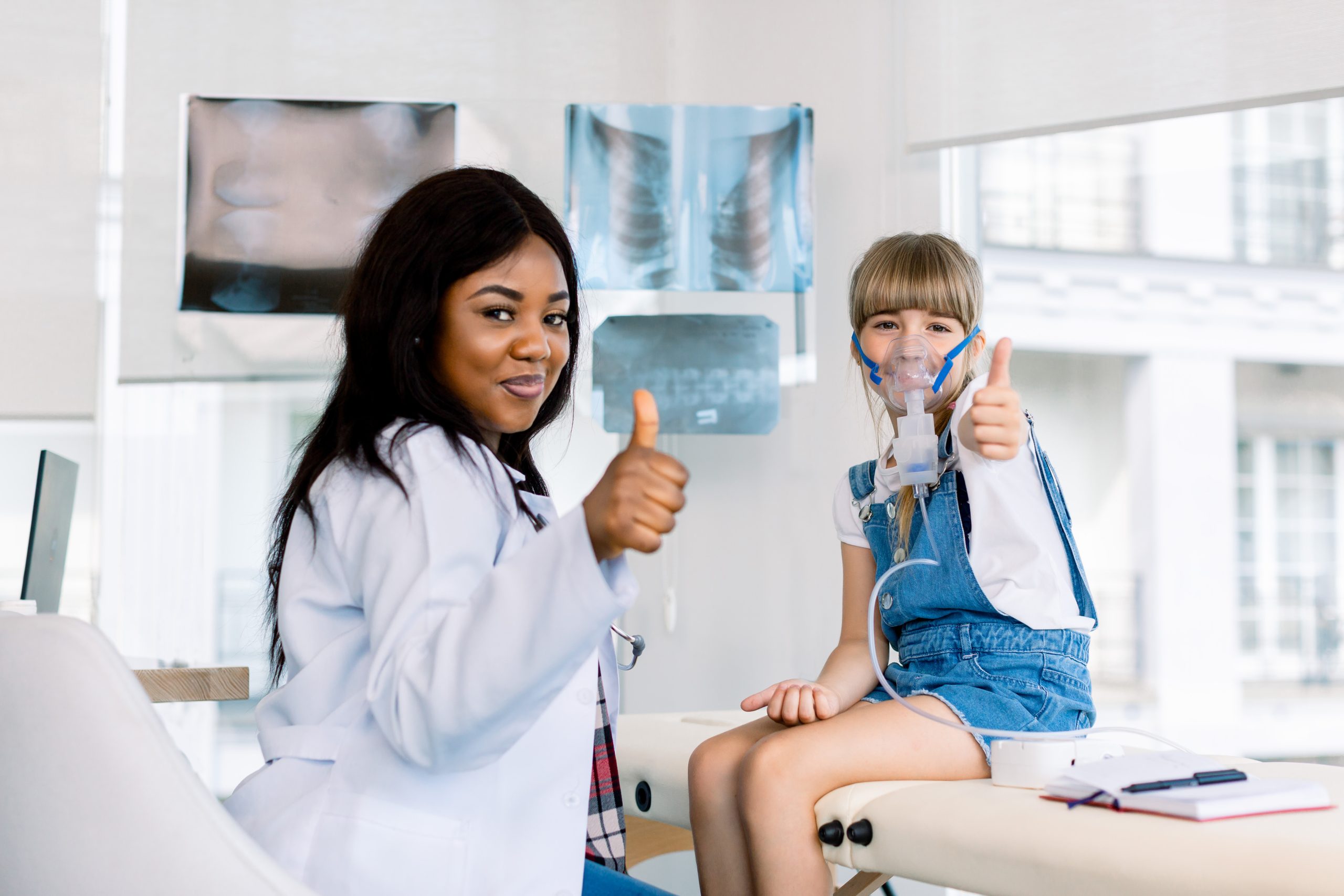 Image of a respiratory therapist and child patient for our FAQ on What is the Best Degree Path to Becoming a Respiratory Therapist