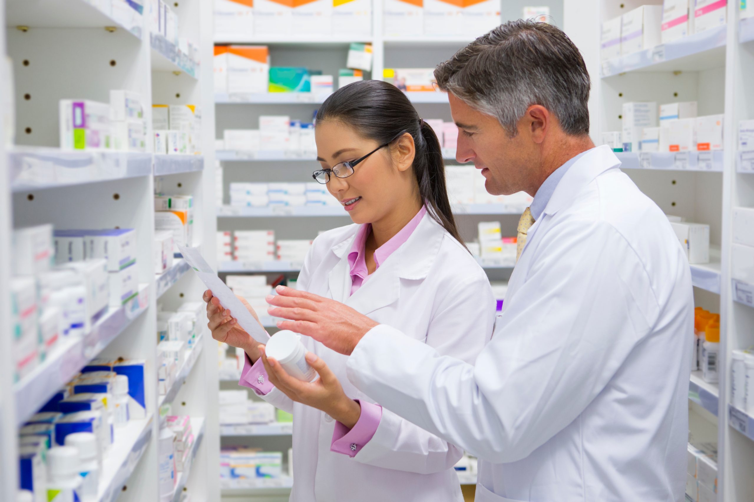Image of pharmacists for our FAQ on What Is The Best Pharmacist Degree Path To Take