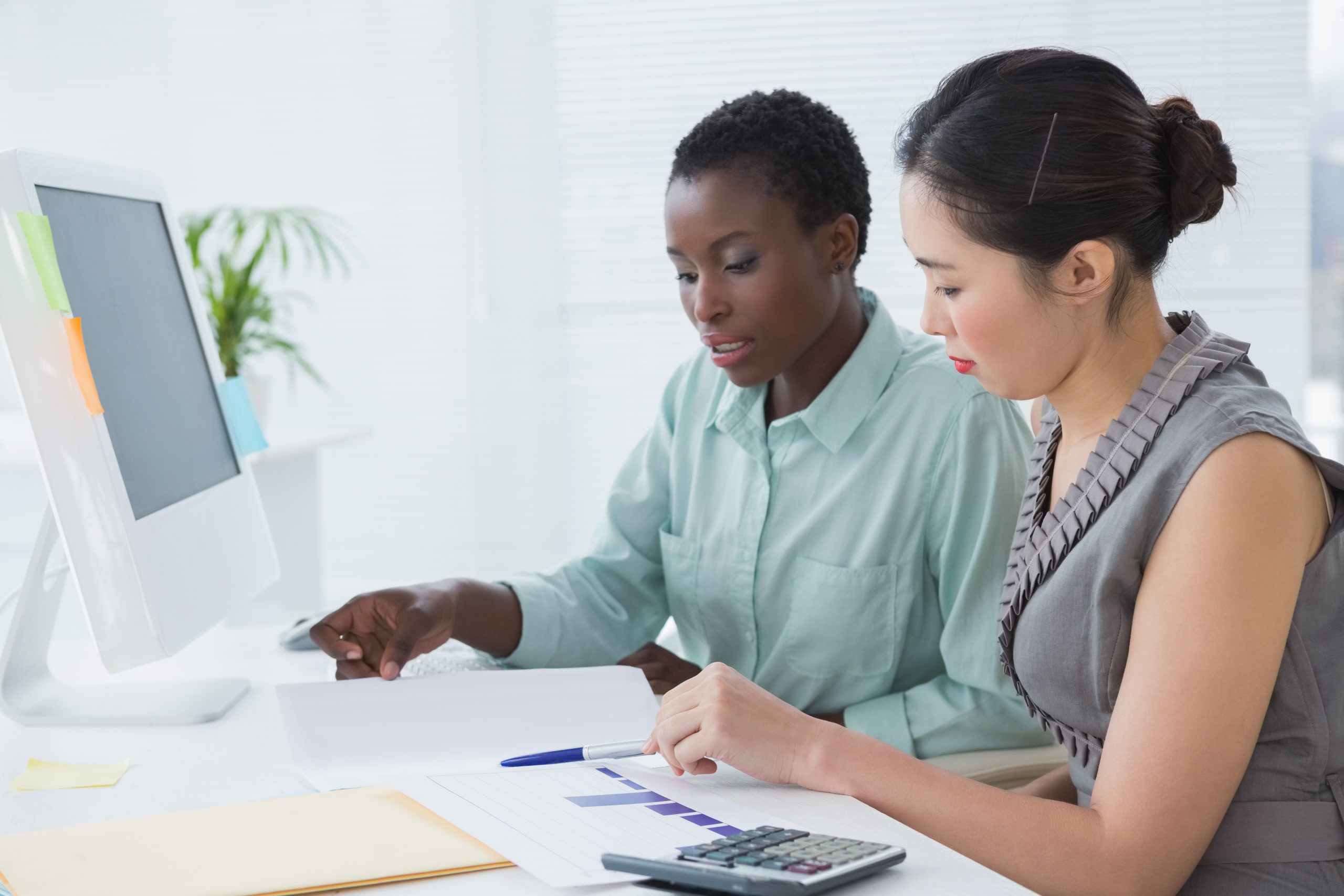 Image of accountants for our FAQ on What Is the Best Degree Path to Becoming an Accountant